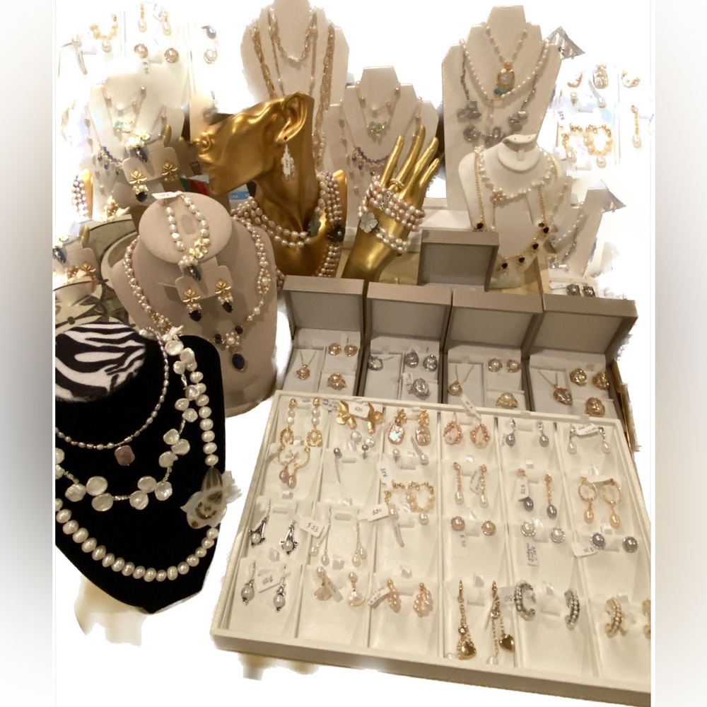 Live show LIKE TO BE NOTIFIED